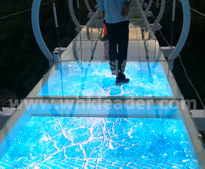 玻璃棧道.jpg
